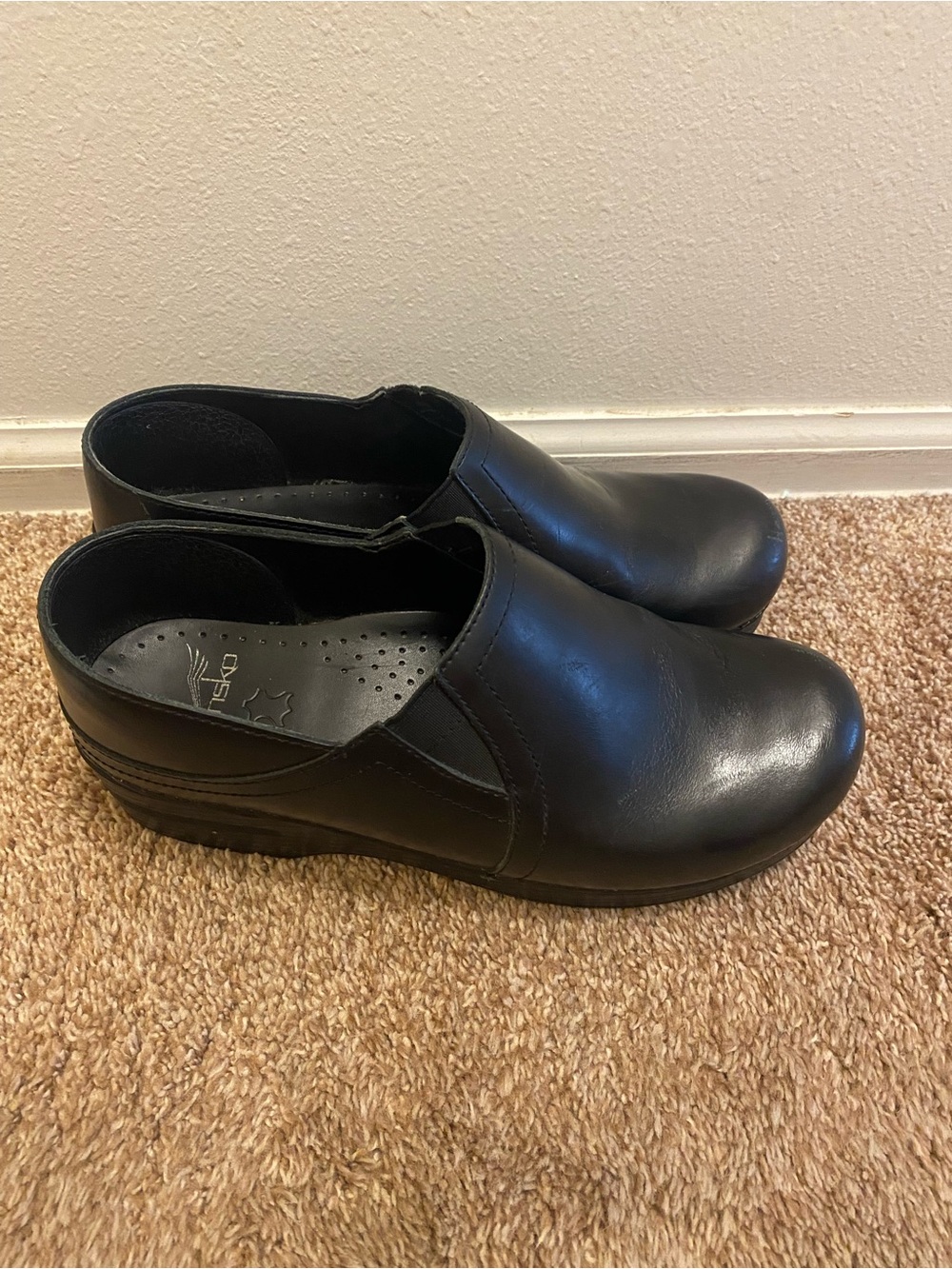 Dansko Black Leather Slip-On Comfort Work Loafers